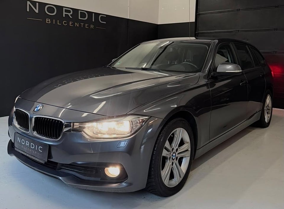 BMW 320d 2,0 Touring aut. 5d