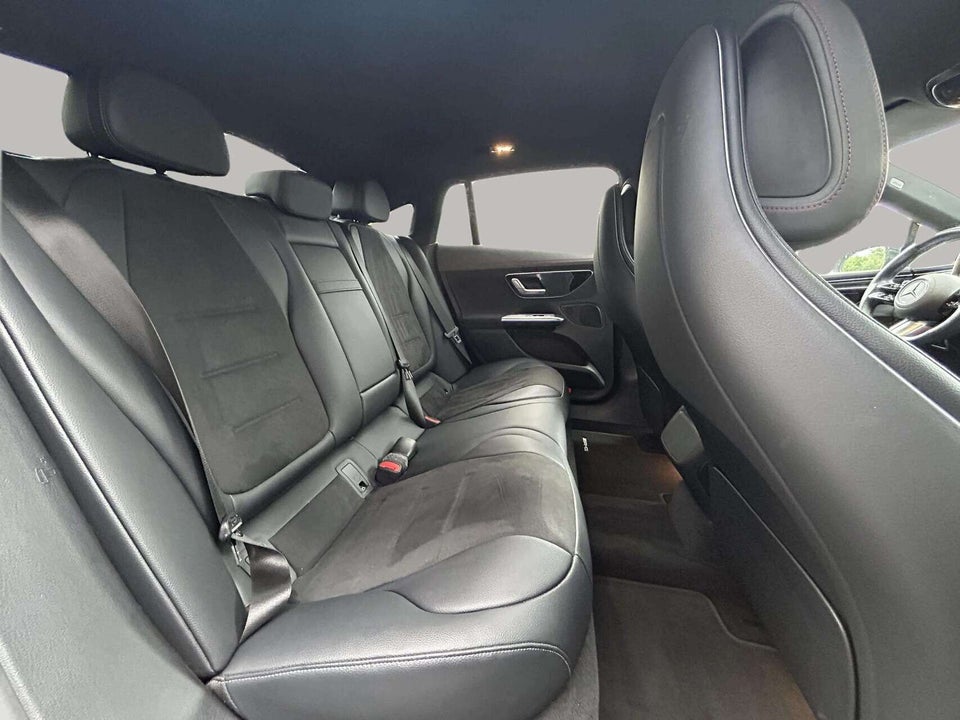 Mercedes EQE350 AMG Line 4d