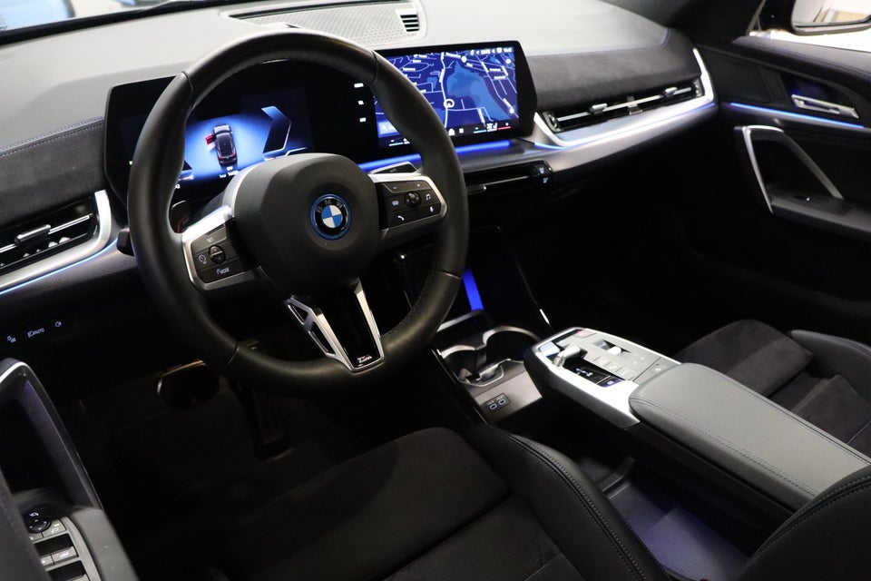 BMW iX2 eDrive20 M-Sport 5d
