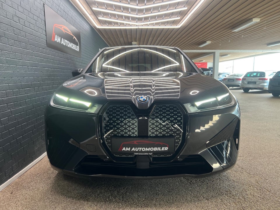 BMW iX xDrive40 M-Sport 5d