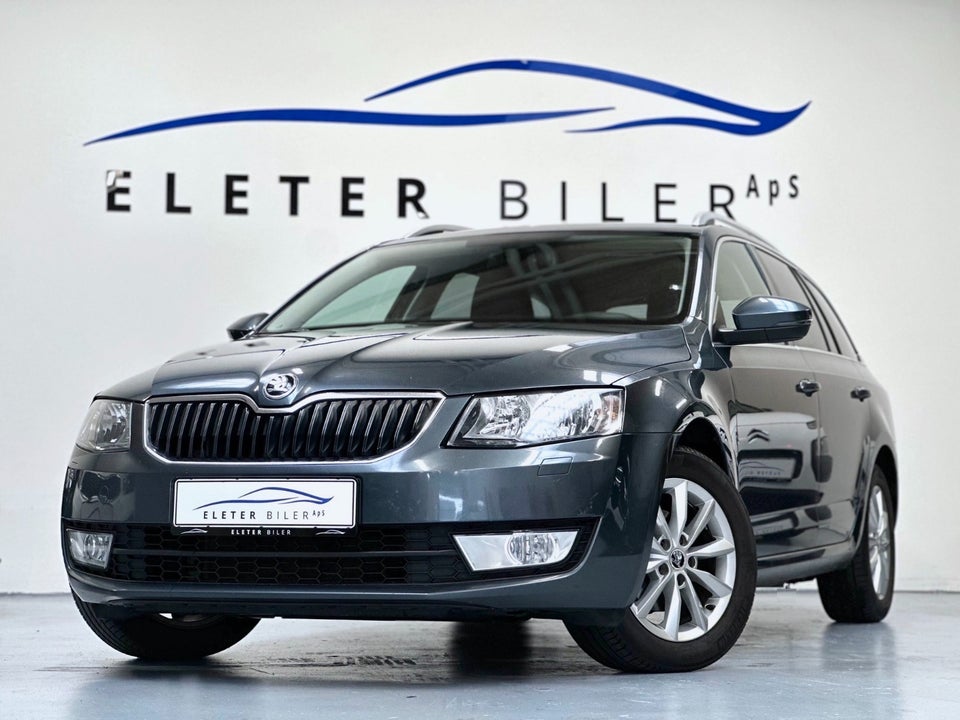 Skoda Octavia 1,6 TDi 105 Elegance Combi DSG 5d