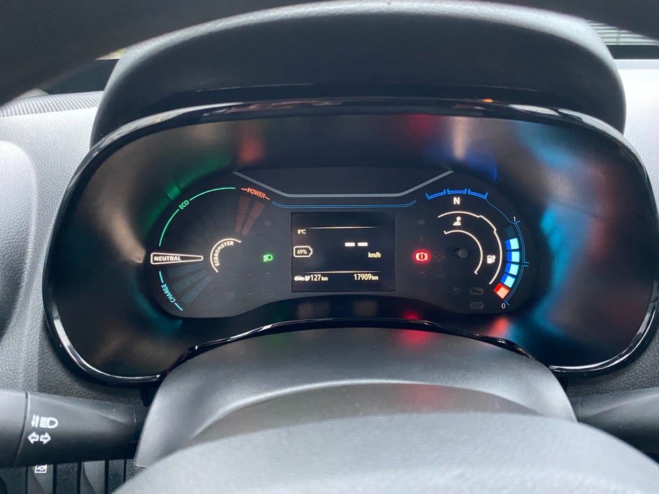 Dacia Spring Comfort+ 5d