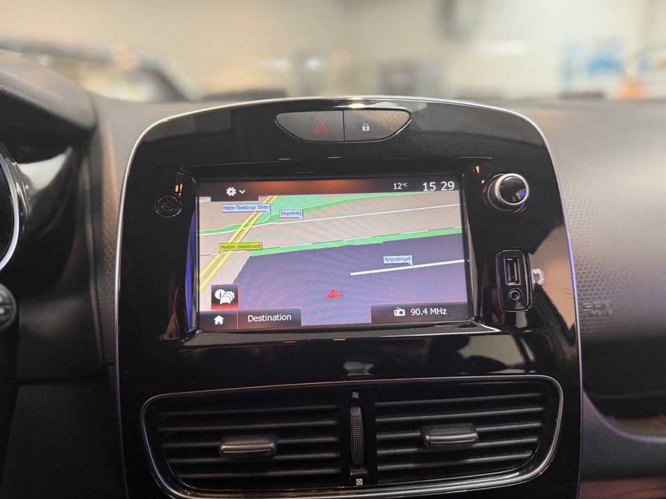 Renault Clio IV 0,9 TCe 90 Zen Sport Tourer 5d