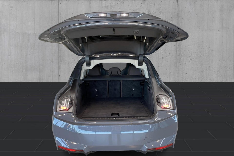 BMW iX xDrive60 Sport Line 5d