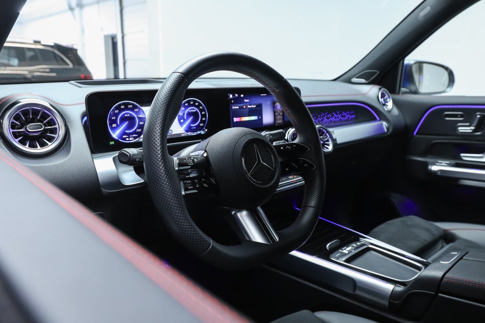 Mercedes EQB250+ AMG Premium 7prs 5d