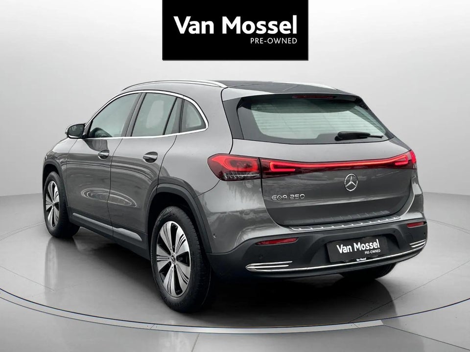 Mercedes EQA250 Progressive 5d