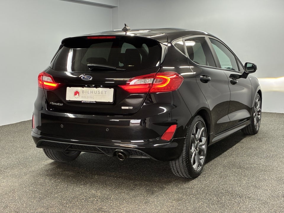 Ford Fiesta 1,0 EcoBoost mHEV ST-Line X 5d