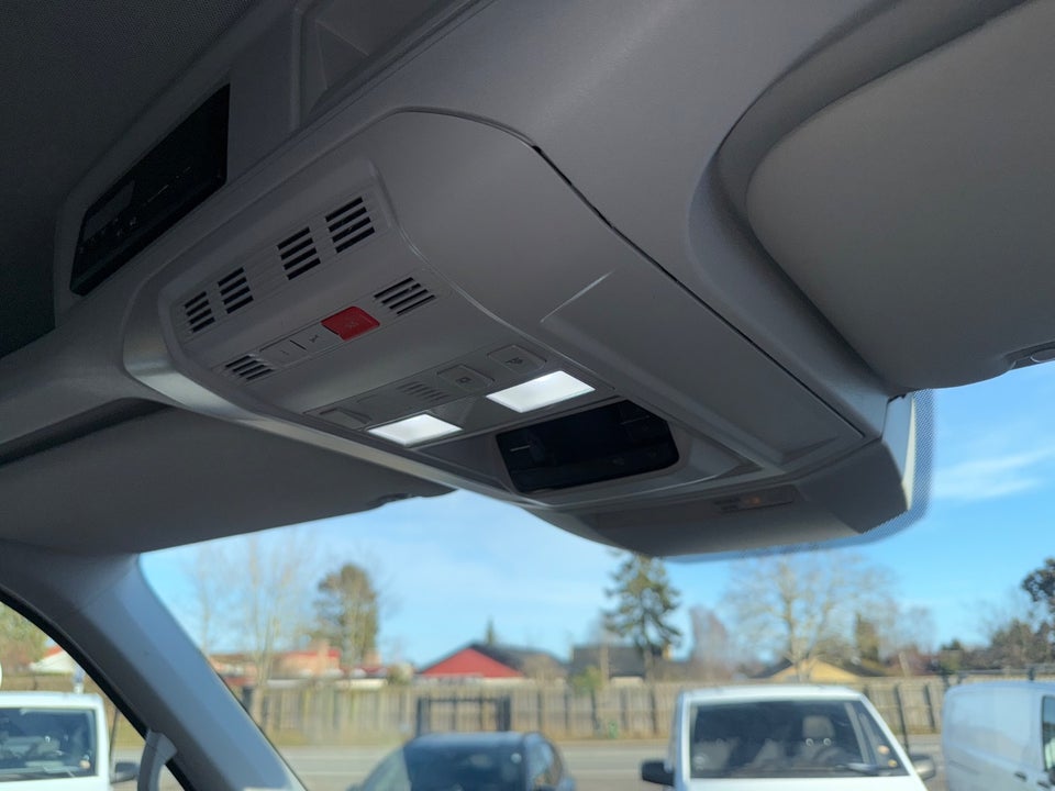 VW Crafter 35 2,0 TDi 177 Kassevogn L3H3 RWD