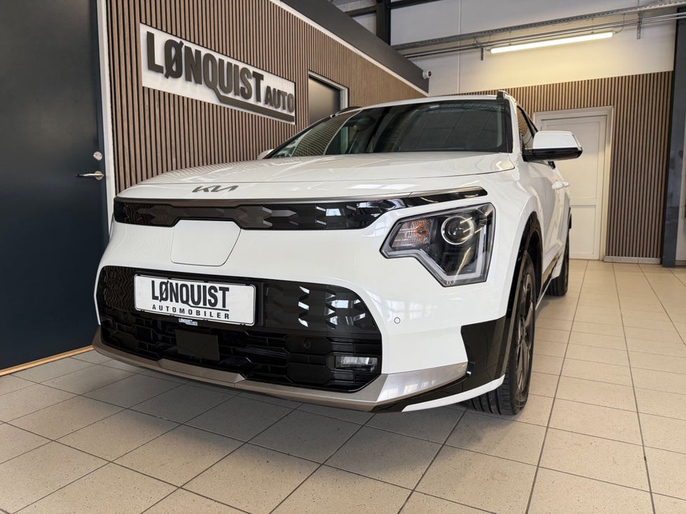 Kia Niro 64 EV Access Plus 5d