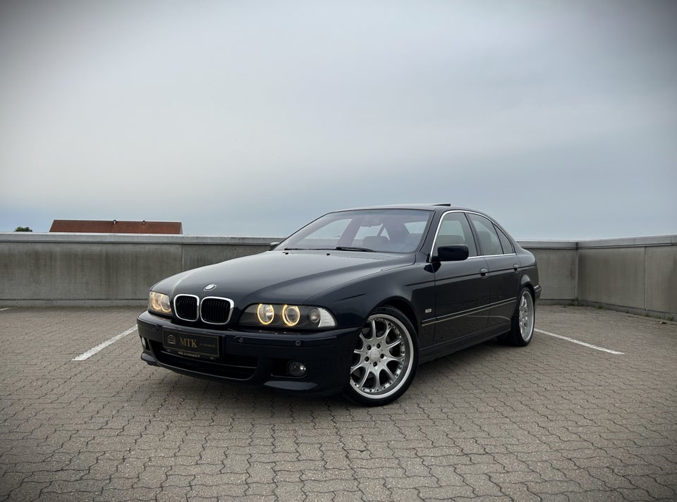 BMW 540i 4,4 aut. 4d