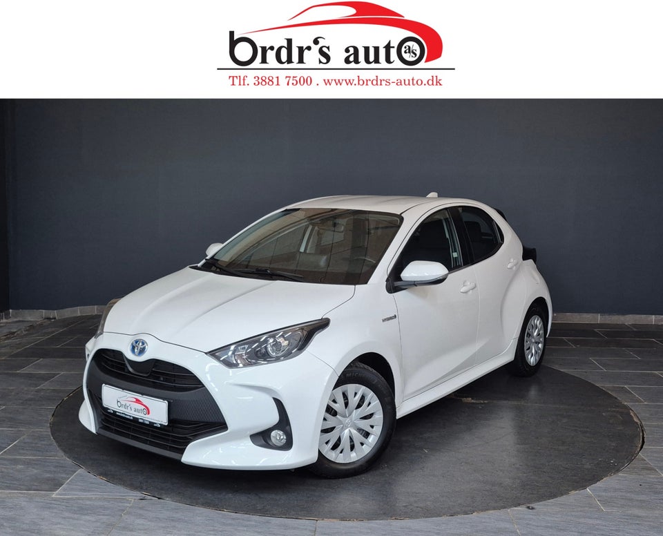 Toyota Yaris 1,5 Hybrid H3 e-CVT 5d