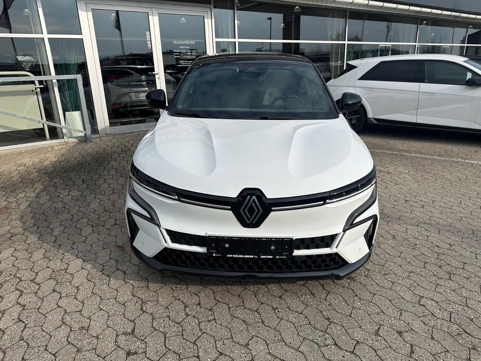 Renault Megane E-Tech 60 Techno 5d