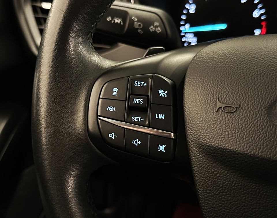 Ford Focus 1,0 EcoBoost Titanium stc. aut. 5d