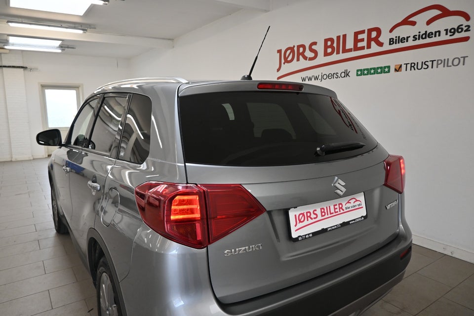 Suzuki Vitara 1,0 Boosterjet Active aut. 5d