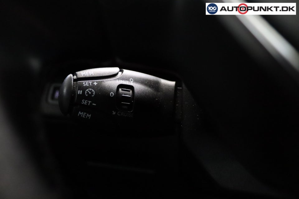 Peugeot 3008 1,6 BlueHDi 120 Allure 5d