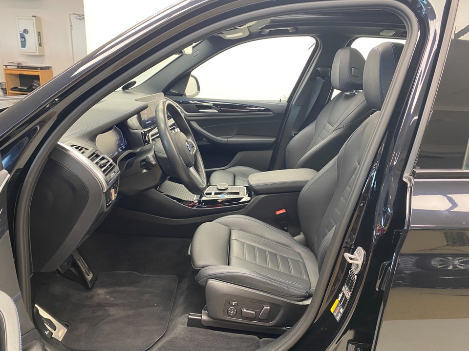 BMW iX3 Charged Plus M-Sport 5d