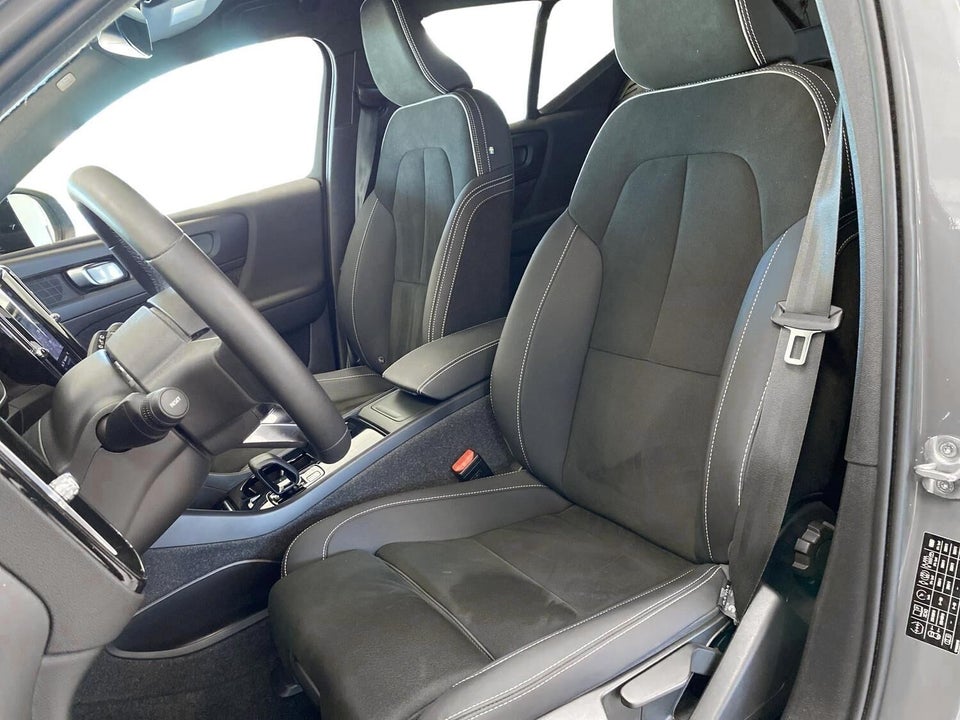 Volvo XC40 P8 ReCharge Twin Core 5d