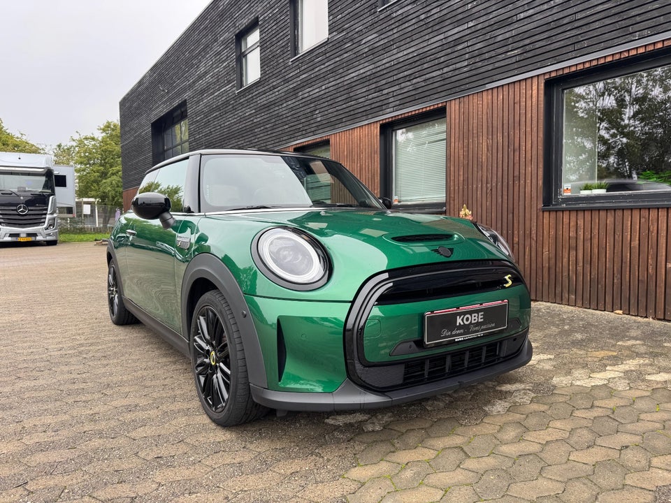 MINI Cooper SE Yours Trim 3d