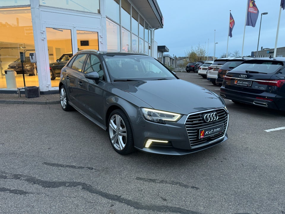 Audi A3 1,4 e-tron Sportback S-tr. 5d