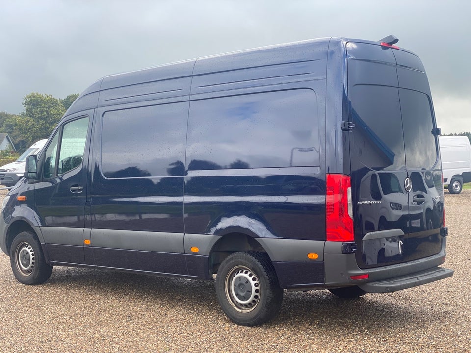 Mercedes Sprinter 317 2,0 CDi A2 Kassevogn PRO aut. RWD