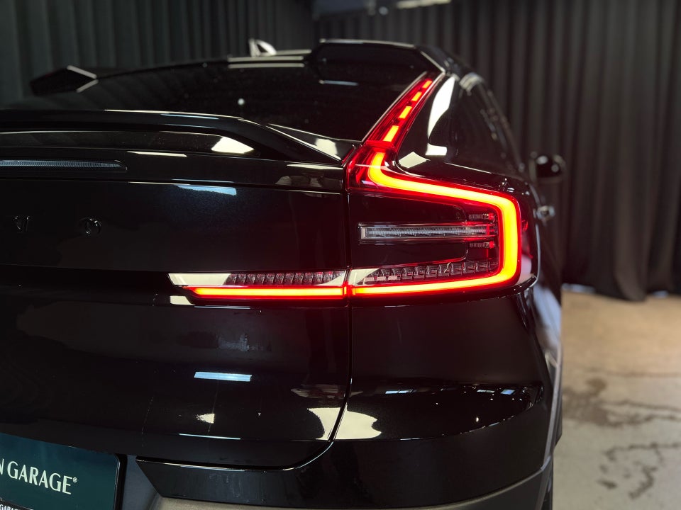 Volvo EC40 Extended Range Plus 5d