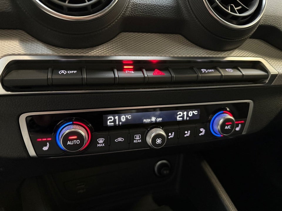 Audi Q2 35 TFSi Prestige S-tr. 5d