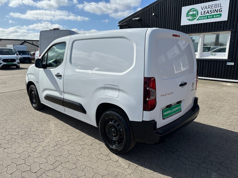 Peugeot Partner 1,2 PureTech 110 L1V1 Plus Van