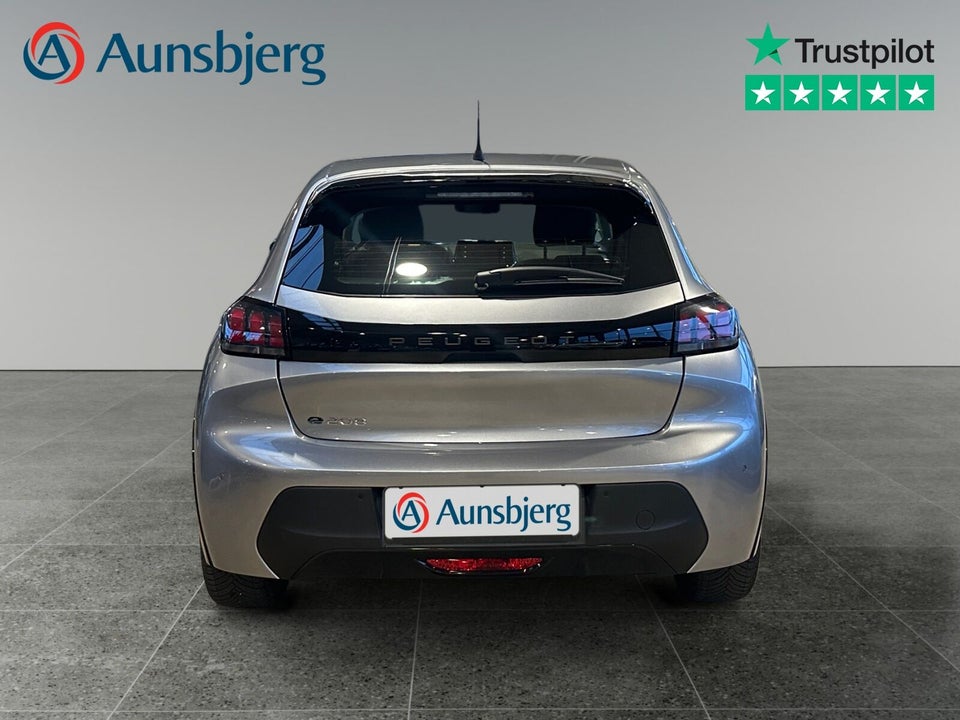 Peugeot e-208 50 Active 5d