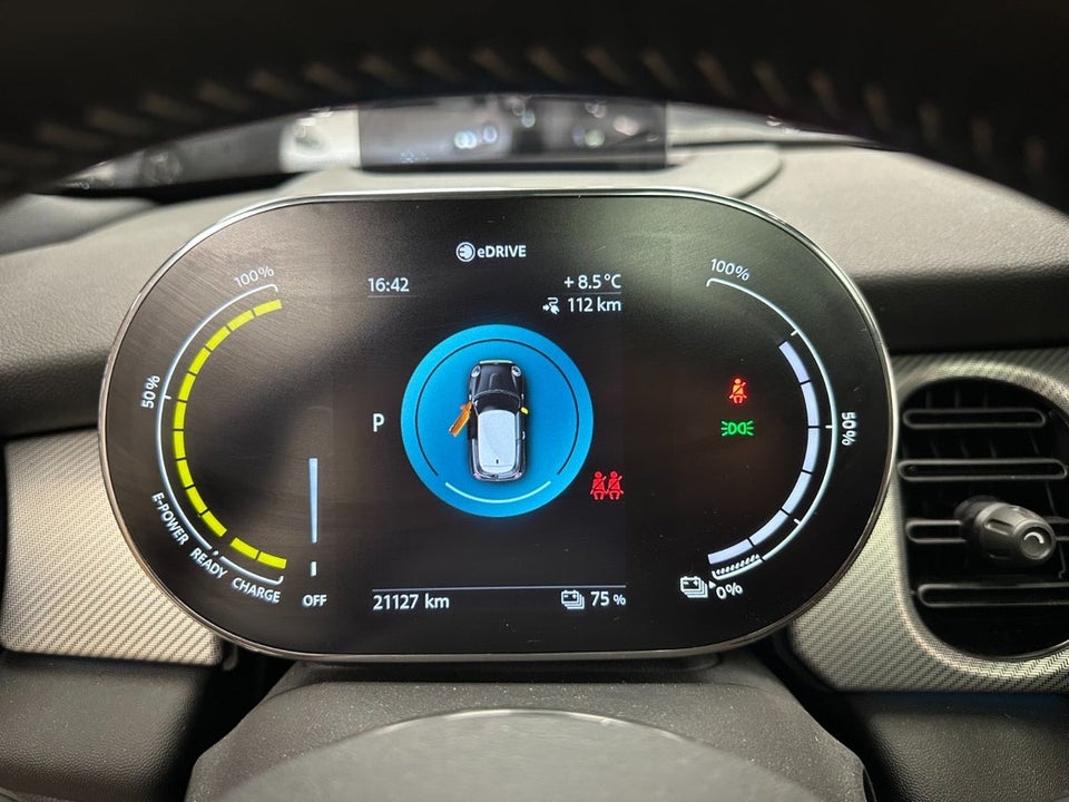 MINI Cooper SE Yours Trim 3d