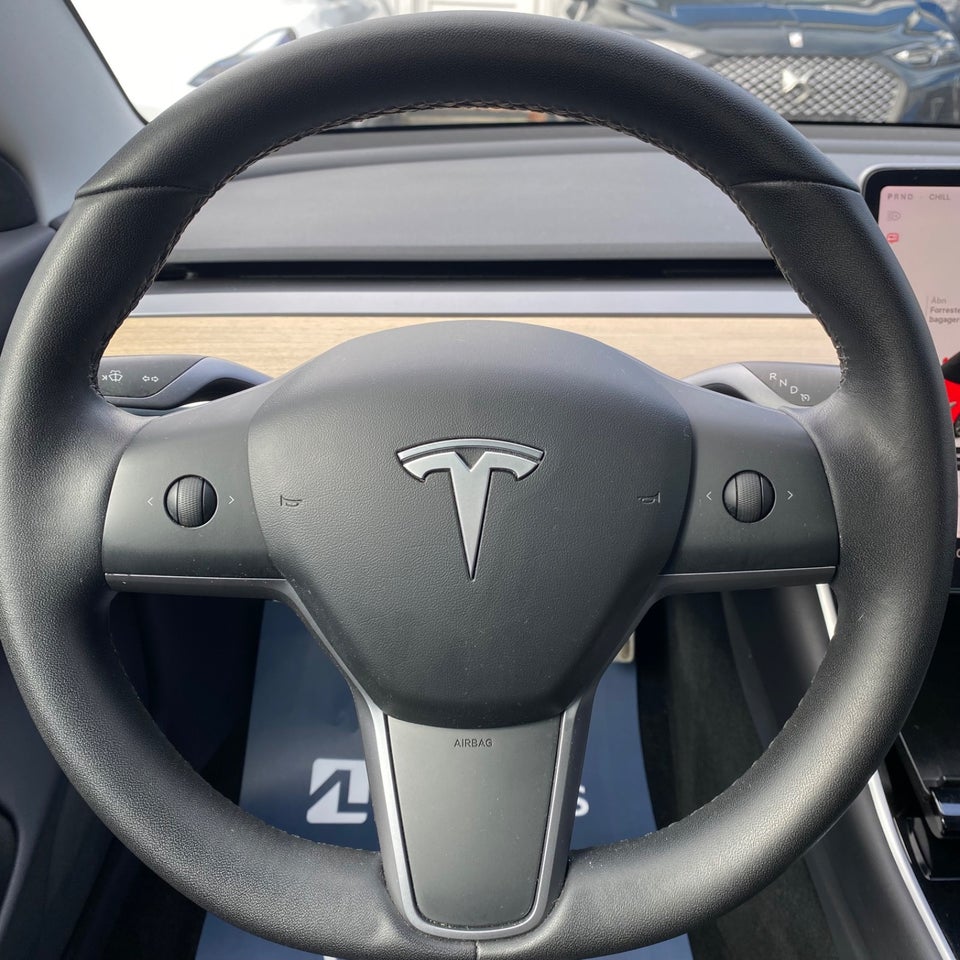 Tesla Model 3 Performance AWD 4d