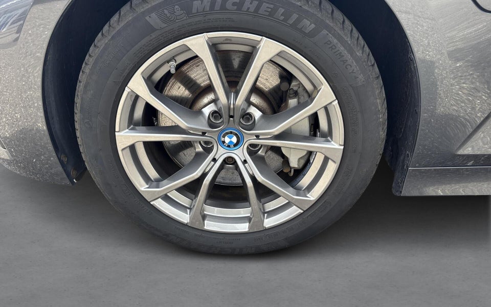 BMW 330e 2,0 Touring Sport Line aut. 5d