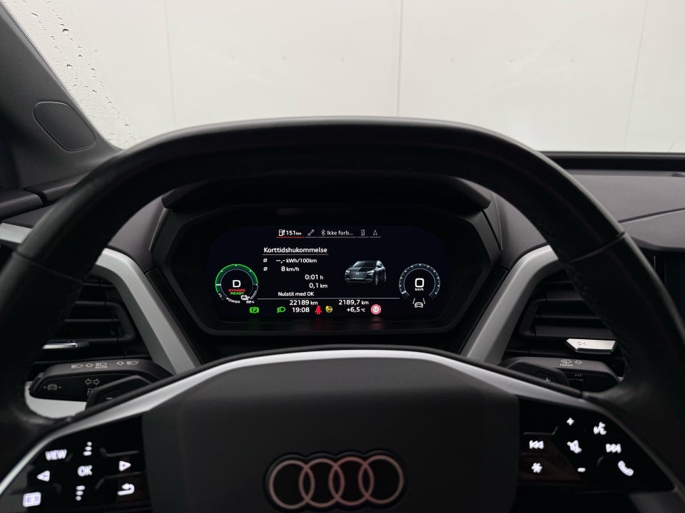 Audi Q4 e-tron 35 S-line Sportback 5d
