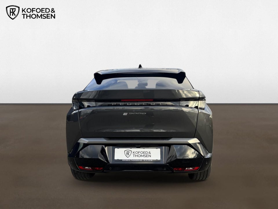 Peugeot e-3008 77 GT 5d