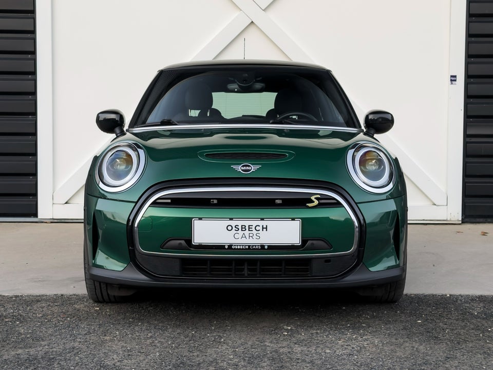 MINI Cooper SE Classic Trim 3d