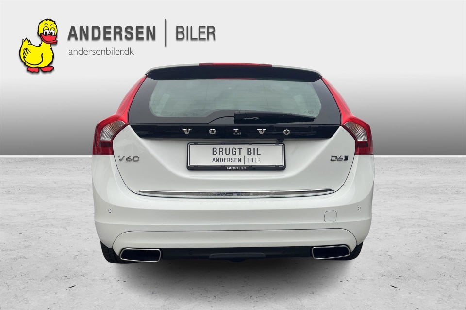 Volvo V60 2,4 D6 Plug-in Momentum aut. AWD 5d