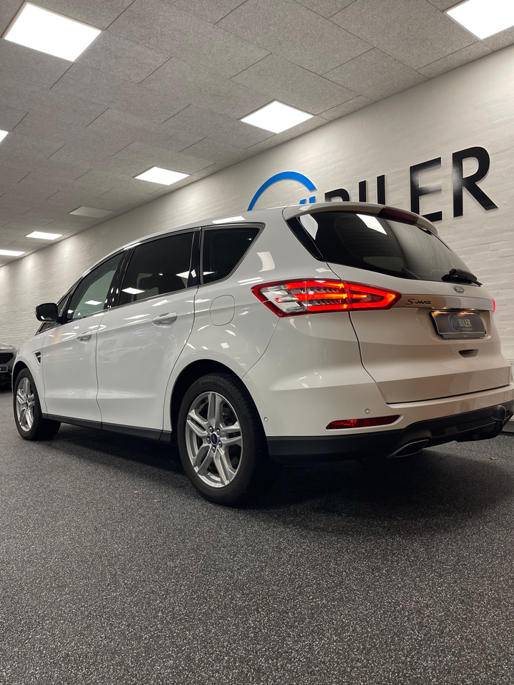 Ford S-MAX 2,0 TDCi 150 Titanium aut. 5d