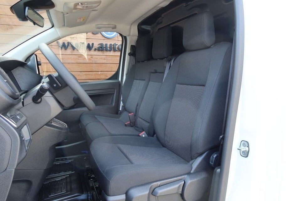 Toyota ProAce 75 Medium Comfort Master