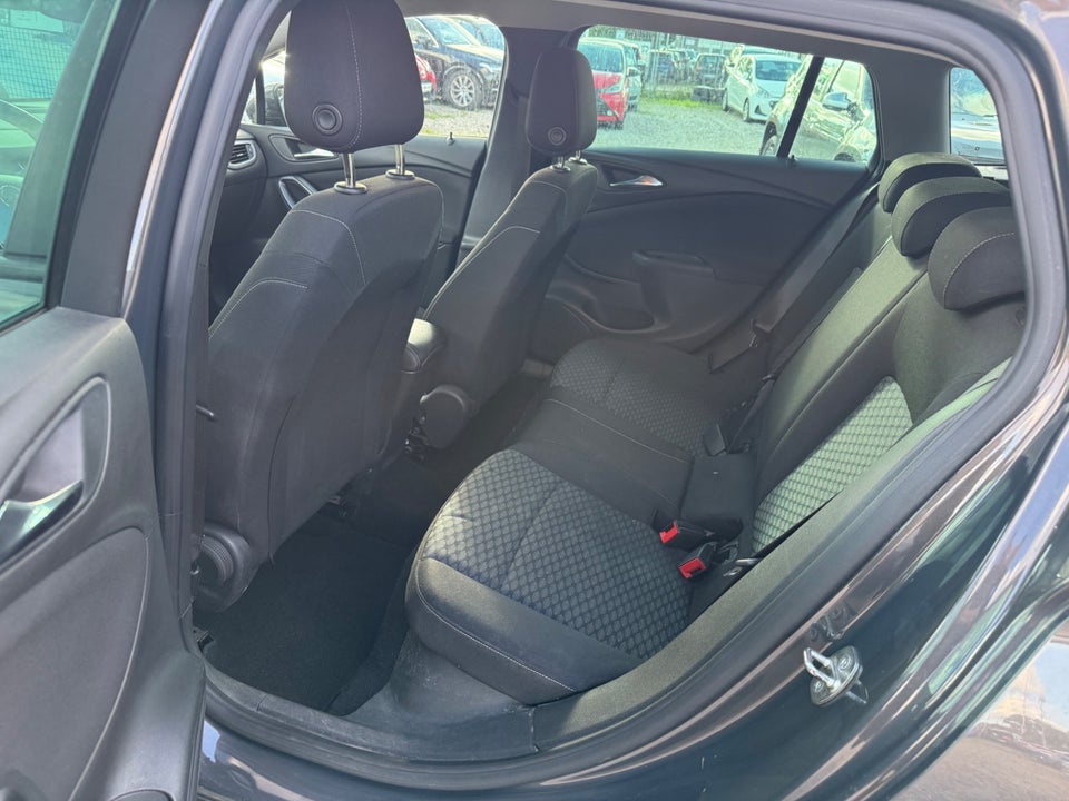 Opel Astra 1,0 T 105 Enjoy Sports Tourer 5d