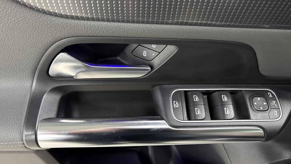 Mercedes EQA250 Progressive 5d