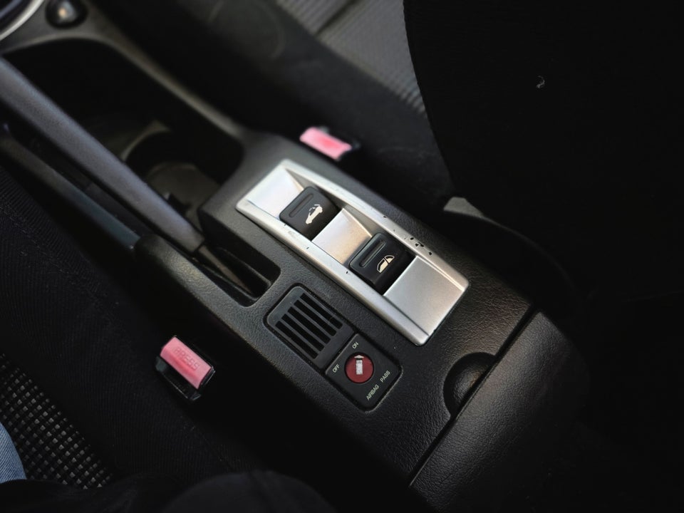 Peugeot 307 2,0 16V CC 2d