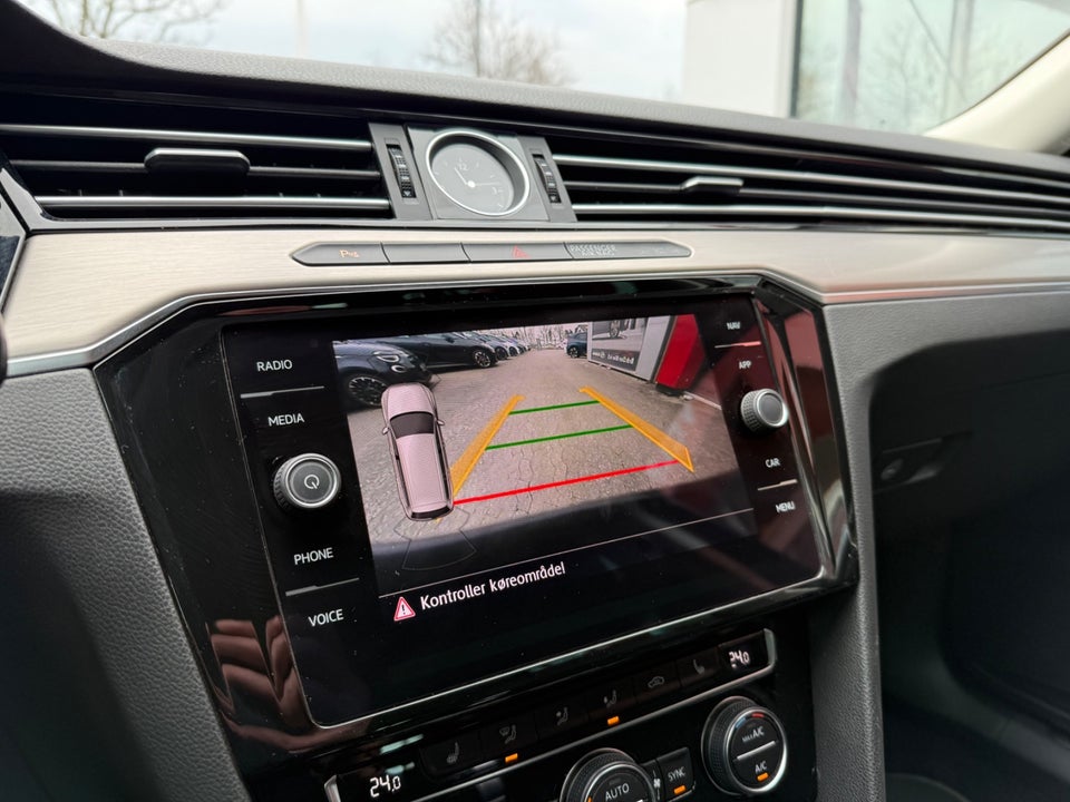 VW Passat 1,4 TSi 150 R-line Variant DSG BMT 5d