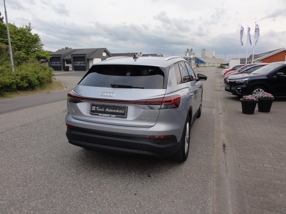 Audi Q4 e-tron 40 Attitude 5d