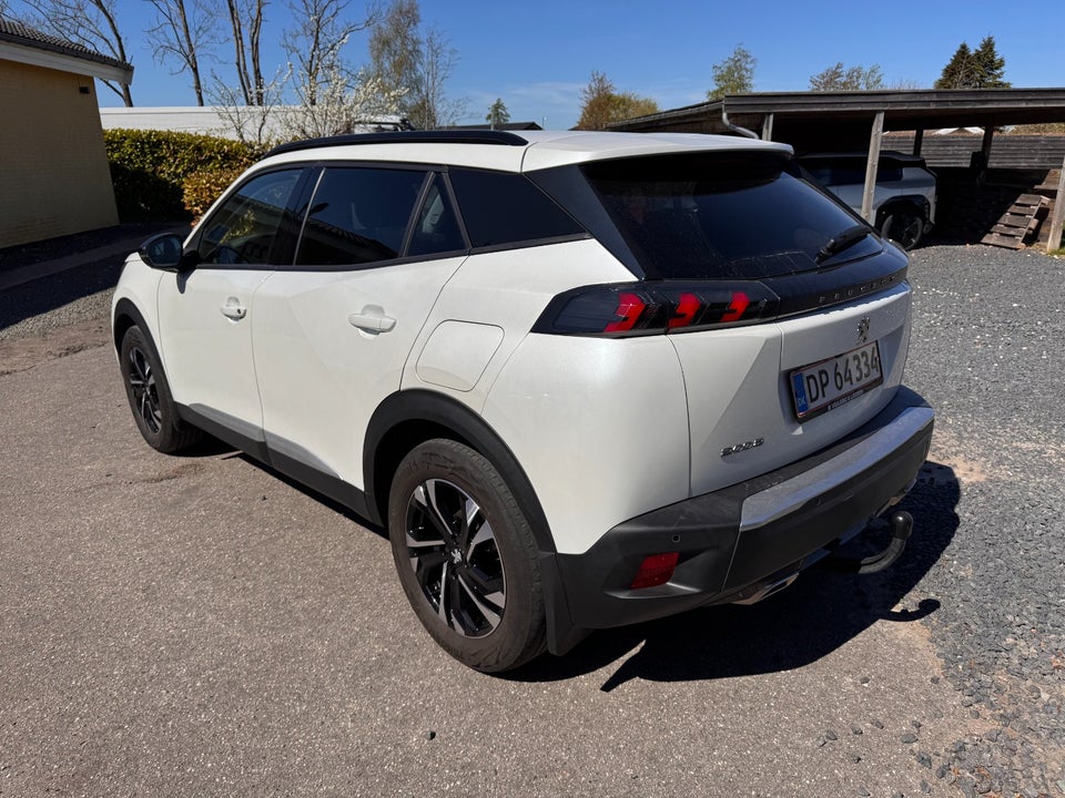 Peugeot 2008 1,2 PureTech 130 Allure Pack 5d