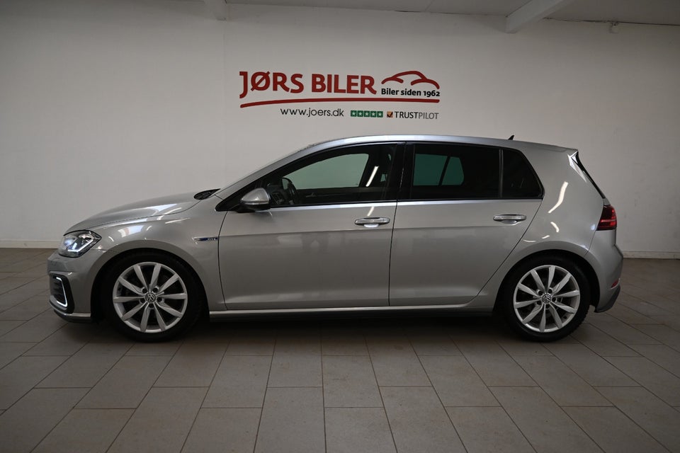 VW Golf VII 1,4 GTE DSG 5d