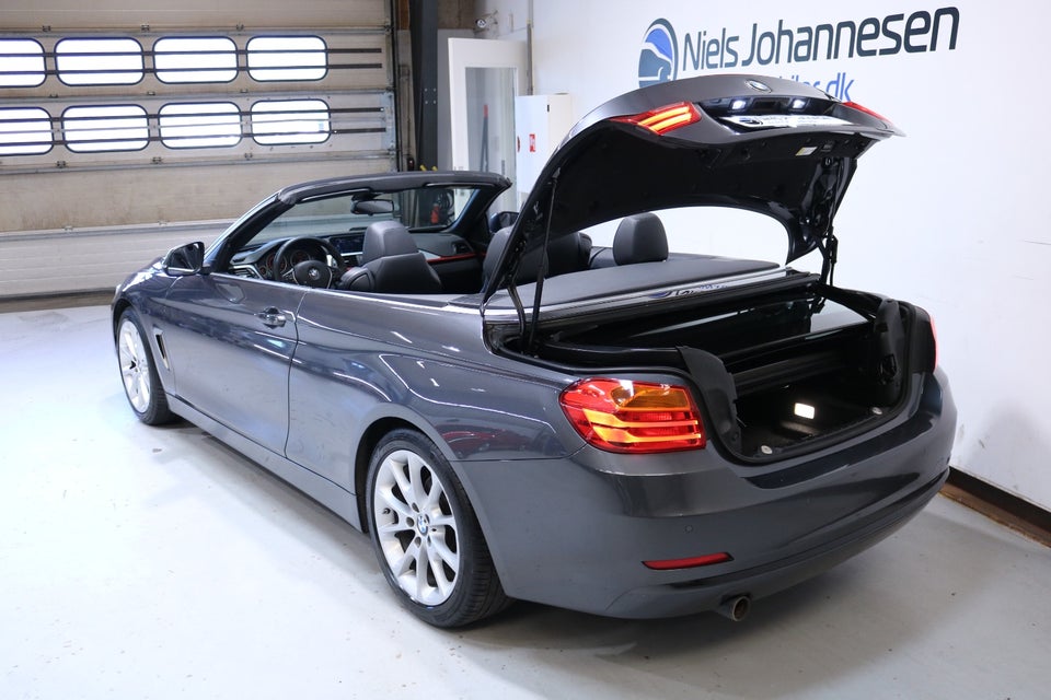 BMW 420d 2,0 Cabriolet Sport Line aut. 2d