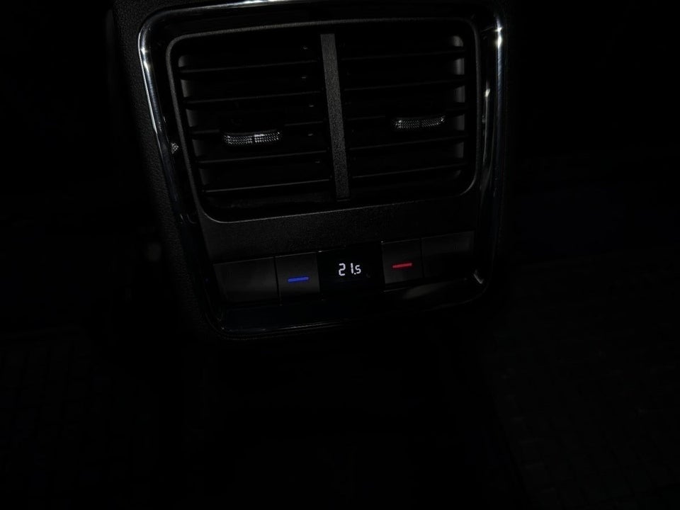 Skoda Enyaq 80 iV Plus Suite 5d