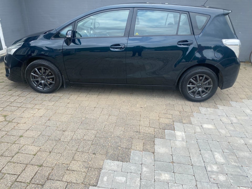 Toyota Verso 2,0 D-4D T2 Touch 7prs 5d