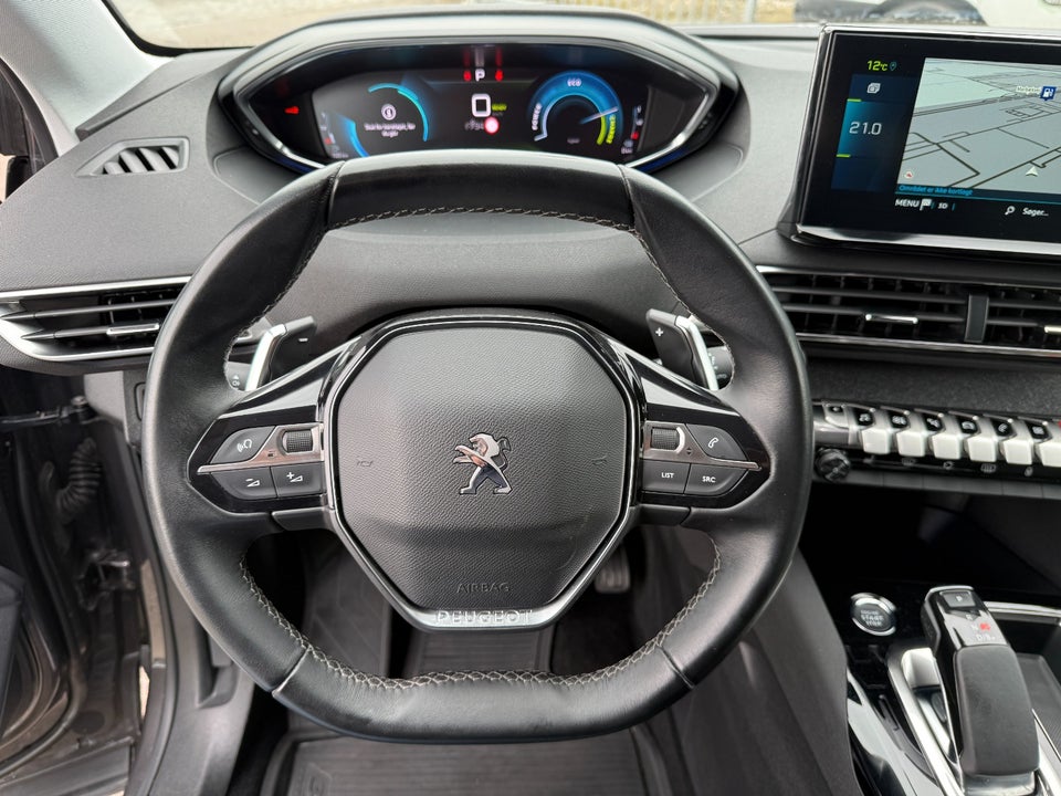 Peugeot 3008 1,6 Hybrid Allure Pack EAT8 5d