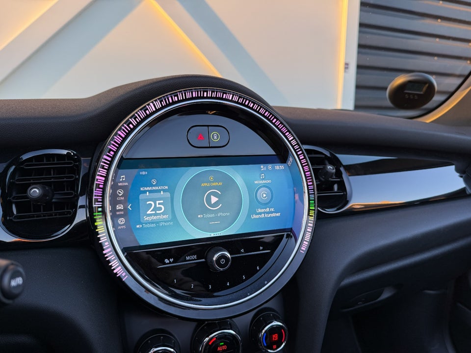 MINI Cooper S 2,0 Essential Cabriolet aut. 2d