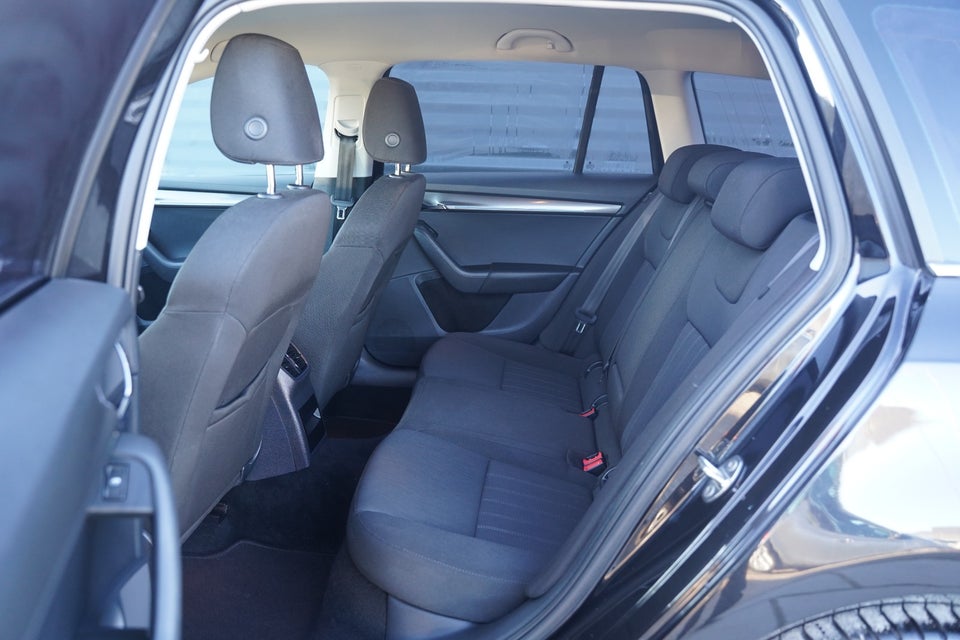 Skoda Octavia 1,5 TSi 150 Business Line+ Combi DSG 5d